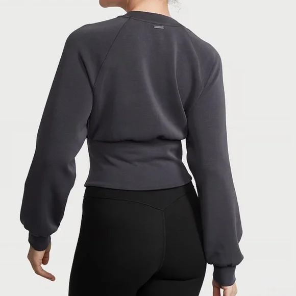 Worn 1x Victorias Secret VSX Featherweight Corset Crewneck Womns Gray Sweatshirt - Picture 5 of 5